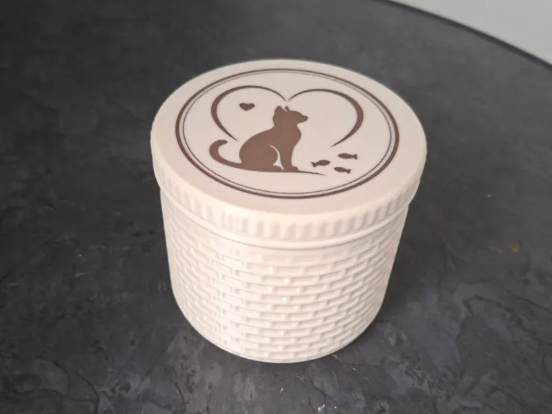 Purrfect Treat Keeper – Cat Treat Storage Box