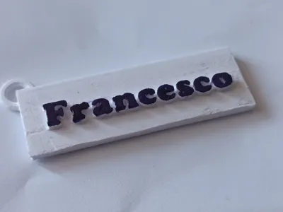 Customizable name tags for gifts.