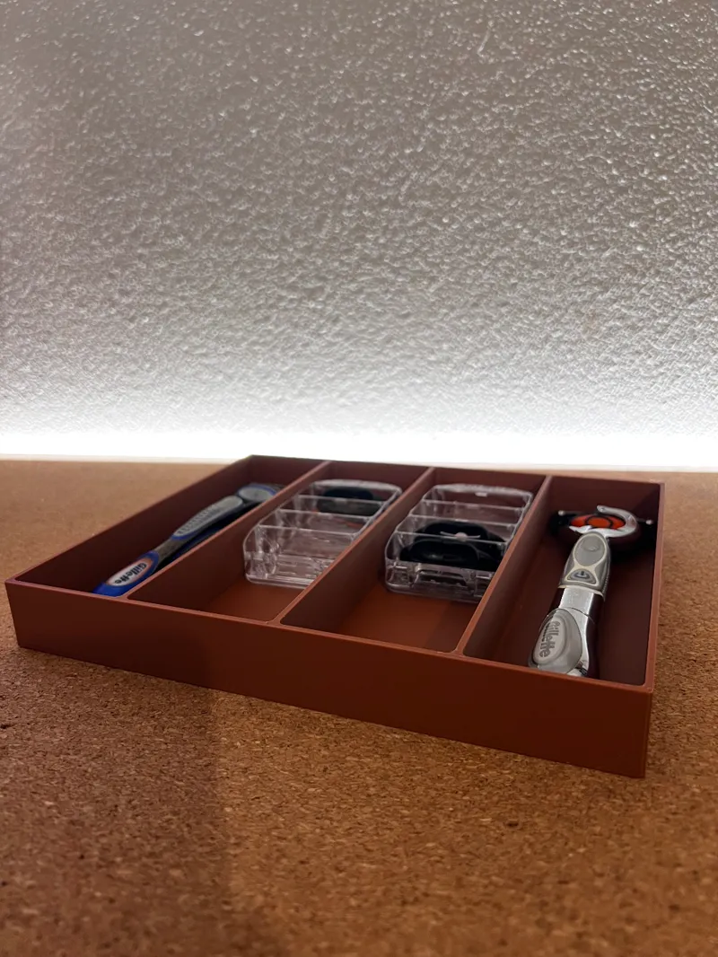 Gillette Organizer Box 