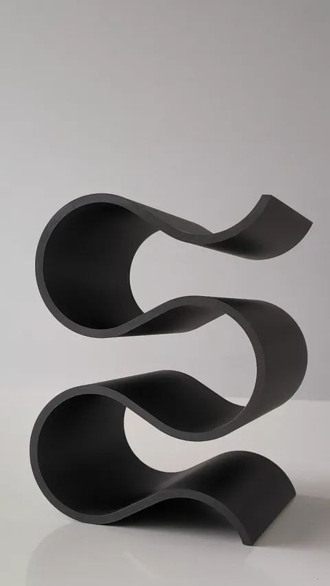 wine holder view 2
