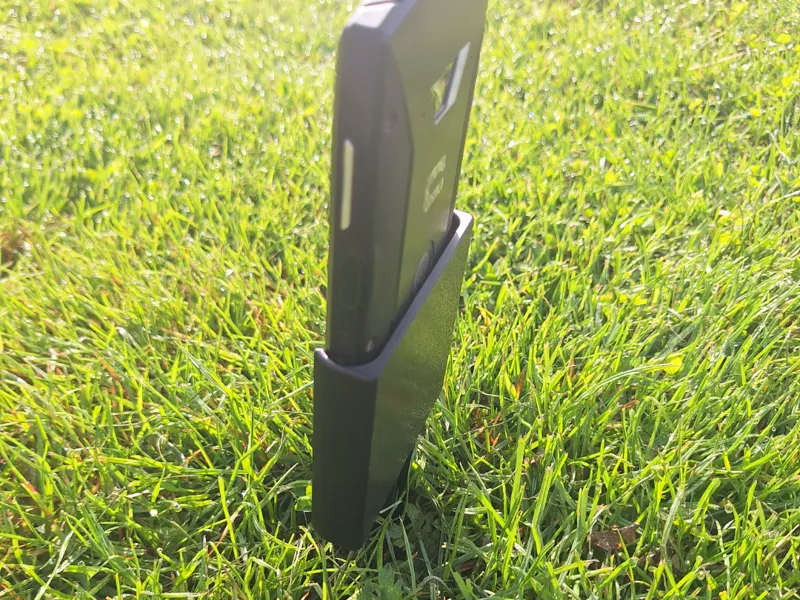 Support téléphone à planter dans le sol