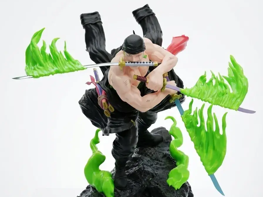 《航海王》罗罗亚·佐罗（Roronoa Zoro）手办——三刀流犀利战损版