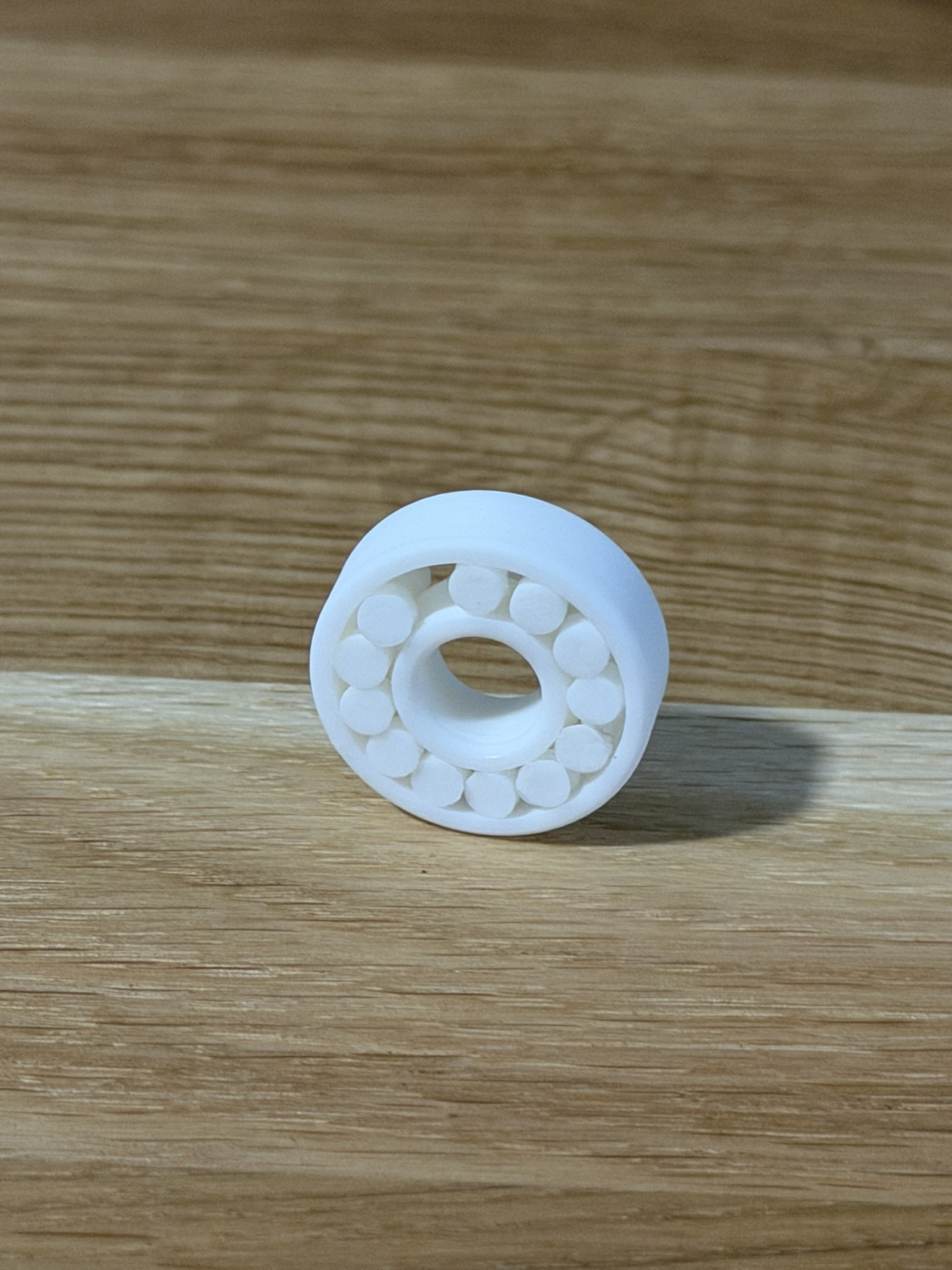 Miniatura 6 do modelo 3D Bearing Generator - Parametric Ball Bearings