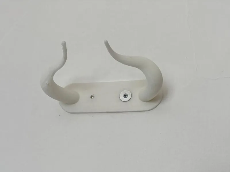bull horns wall hanger