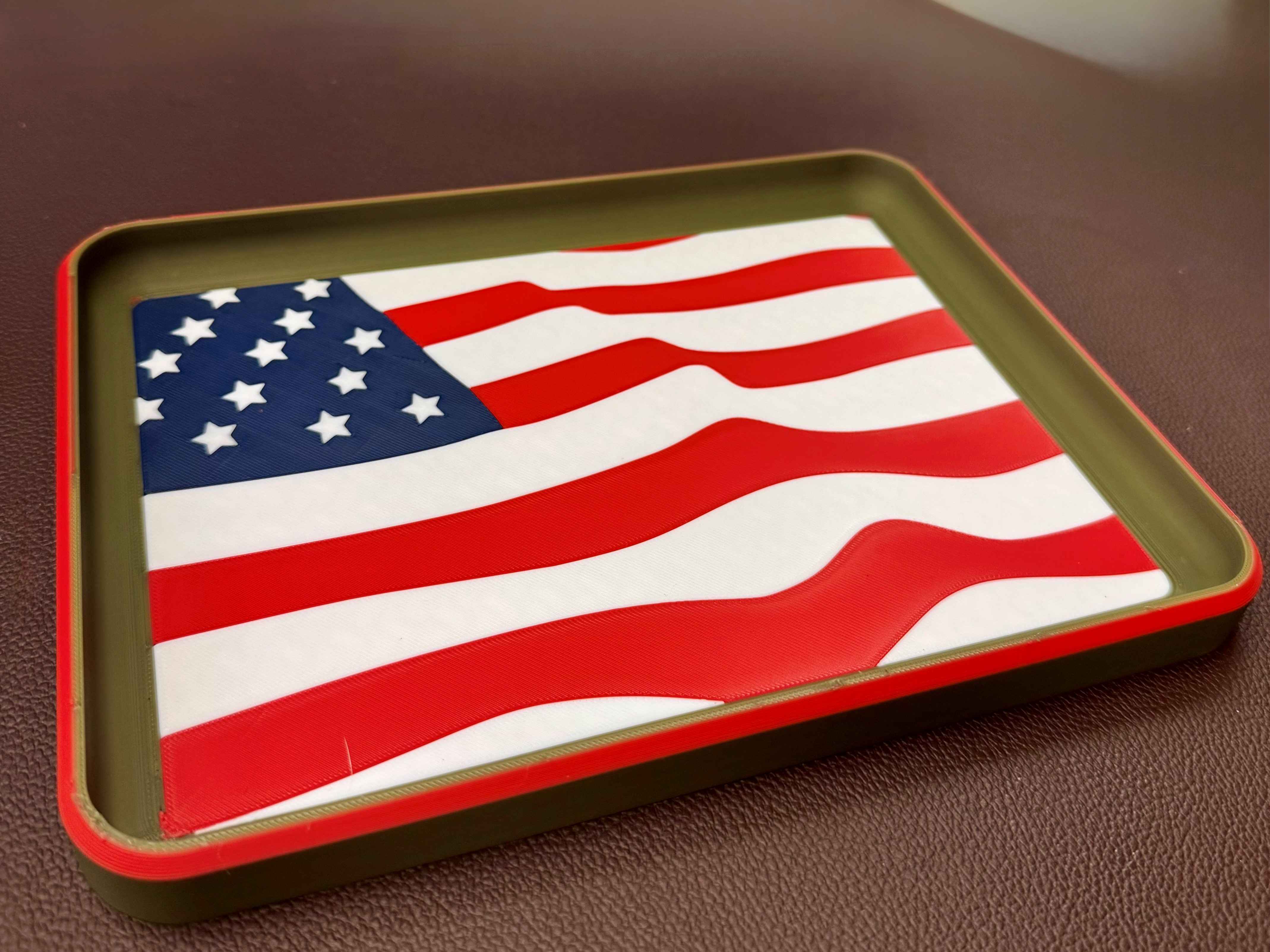 Miniatura 2 do modelo 3D Flag EDC Tray