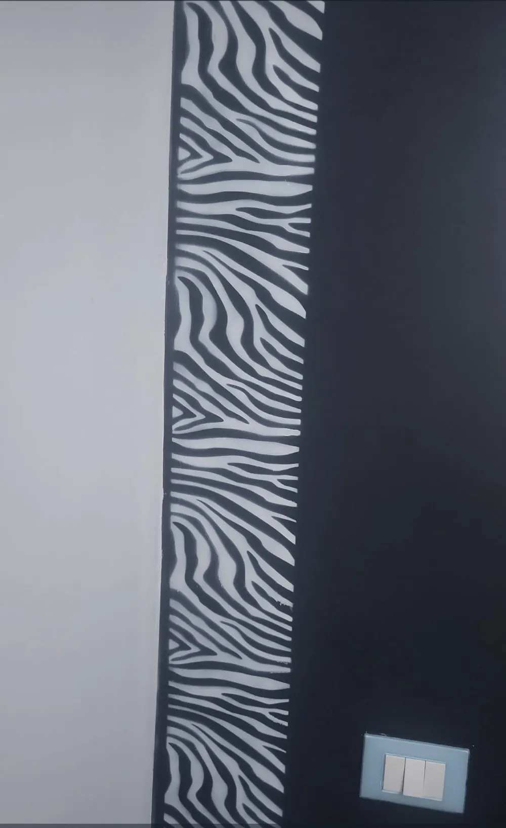 Zebra wall stencil - Free 3D Print Model - MakerWorld