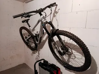 Mountainbike Wandhalterung - robuste Ausfertigung