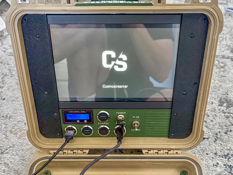AVM Cyberdeck - Livestream Box / Doomsday Computer