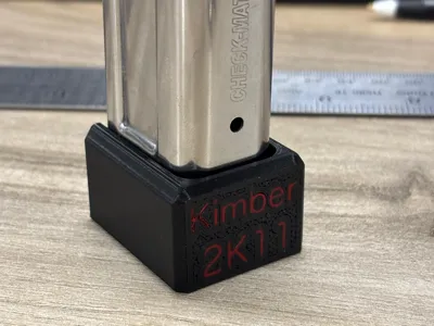 Magazine base plate