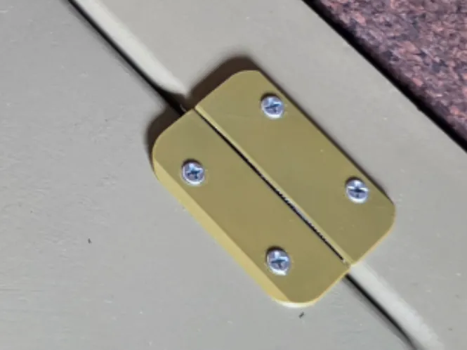 Multimaterial Hinge
