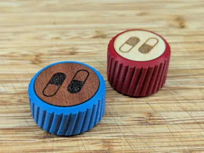 Wood accent screw top pill container