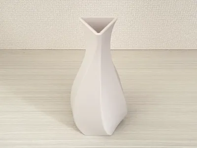 Morphing Flower Vase