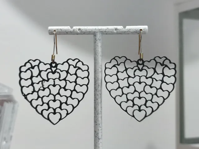 Aretes Encaje de Corazones