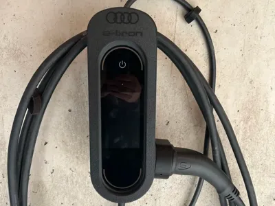 Porsche connect / Audi connect