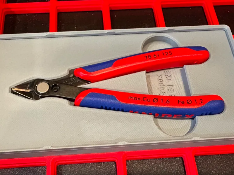 KNIPEX Precision Nippers 78 61 125 - Gridfinity