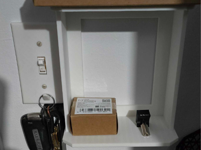 Plaque switch avec tablette