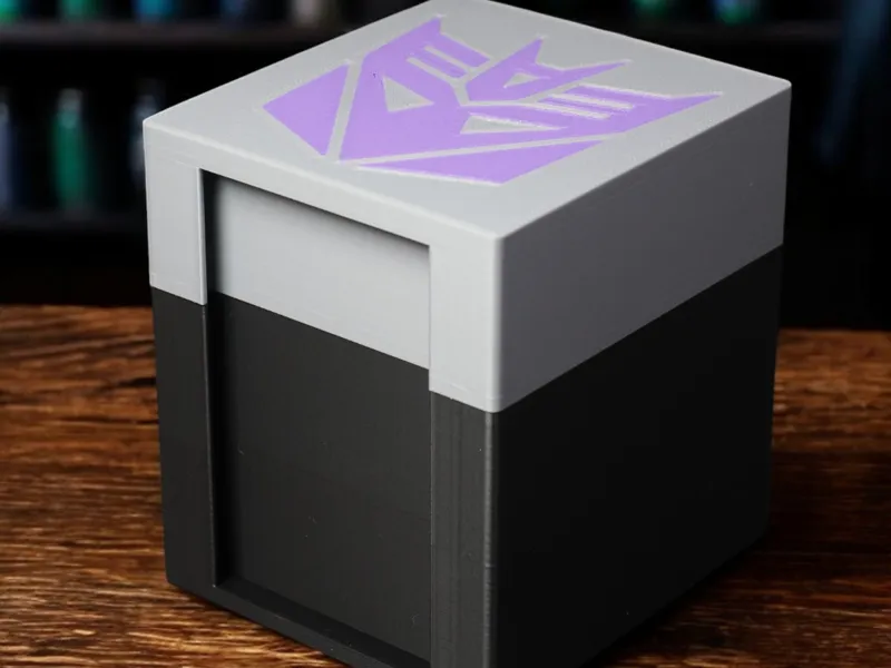 Decepticon Commander Deck Box Magic The Gathering