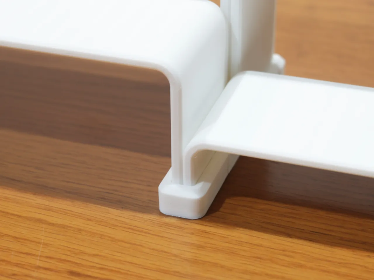 Pure - Customizable Modular Display Shelf view 4