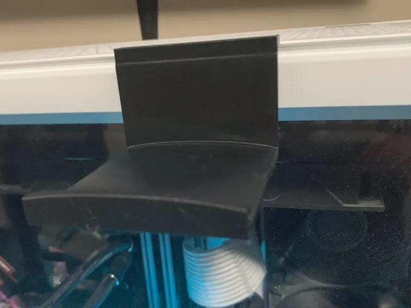 Corsair 5000D Side Panel Headphone Hanger