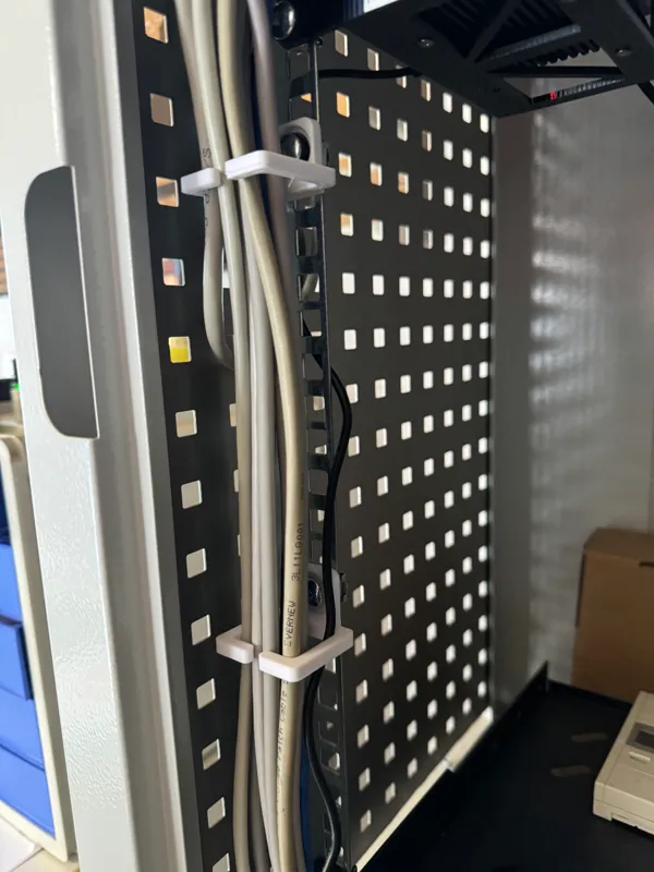 https://makerworld.bblmw.com/makerworld/model/USa4a1dba183c68a/design/2024-02-25_3a3a23cba4fdf8.jpg