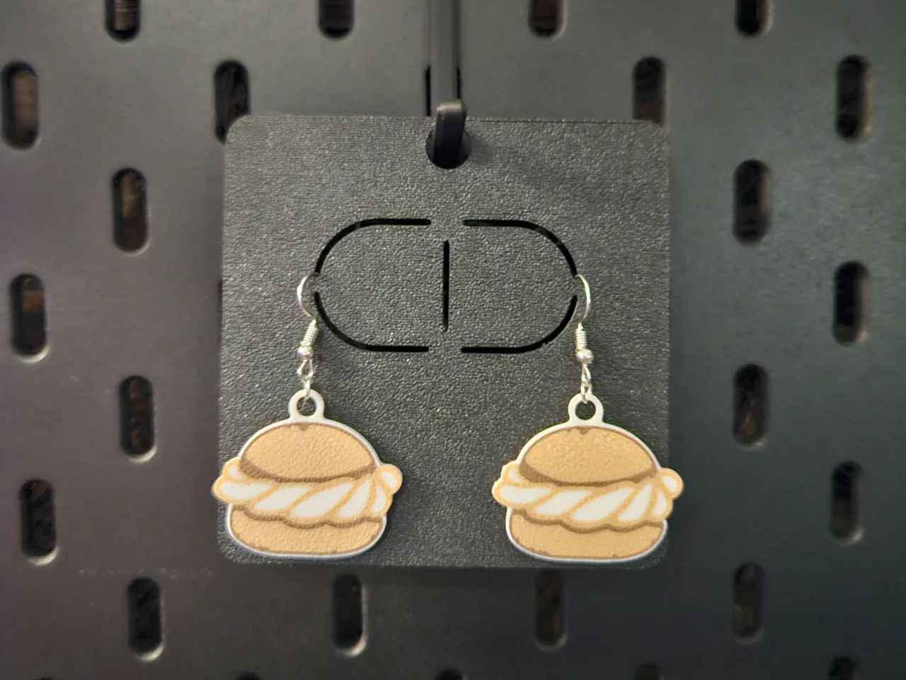 The Swedish Fika Earring (semla) 瑞典语菲卡 view 2