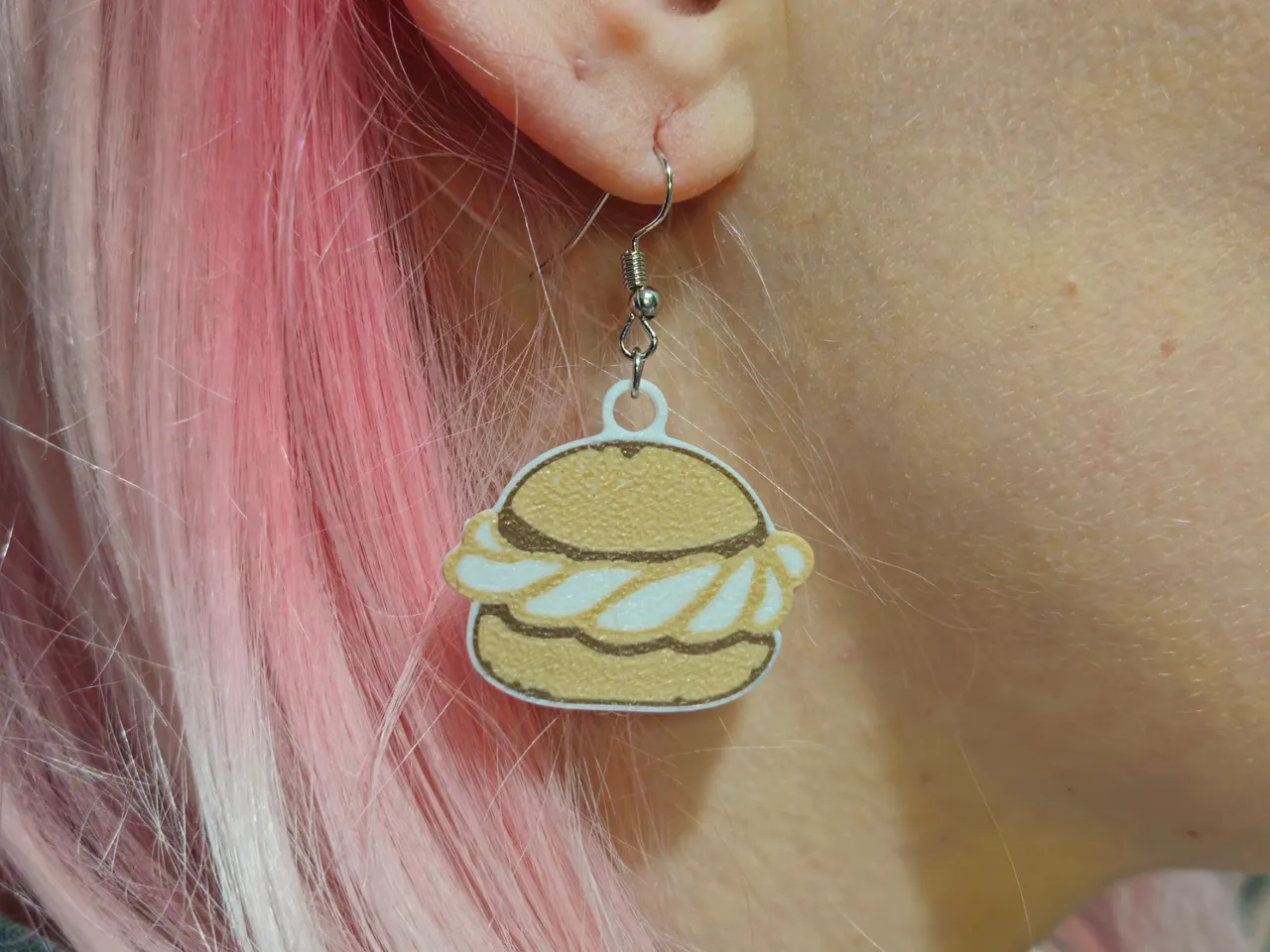The Swedish Fika Earring (semla) 瑞典语菲卡 view 3