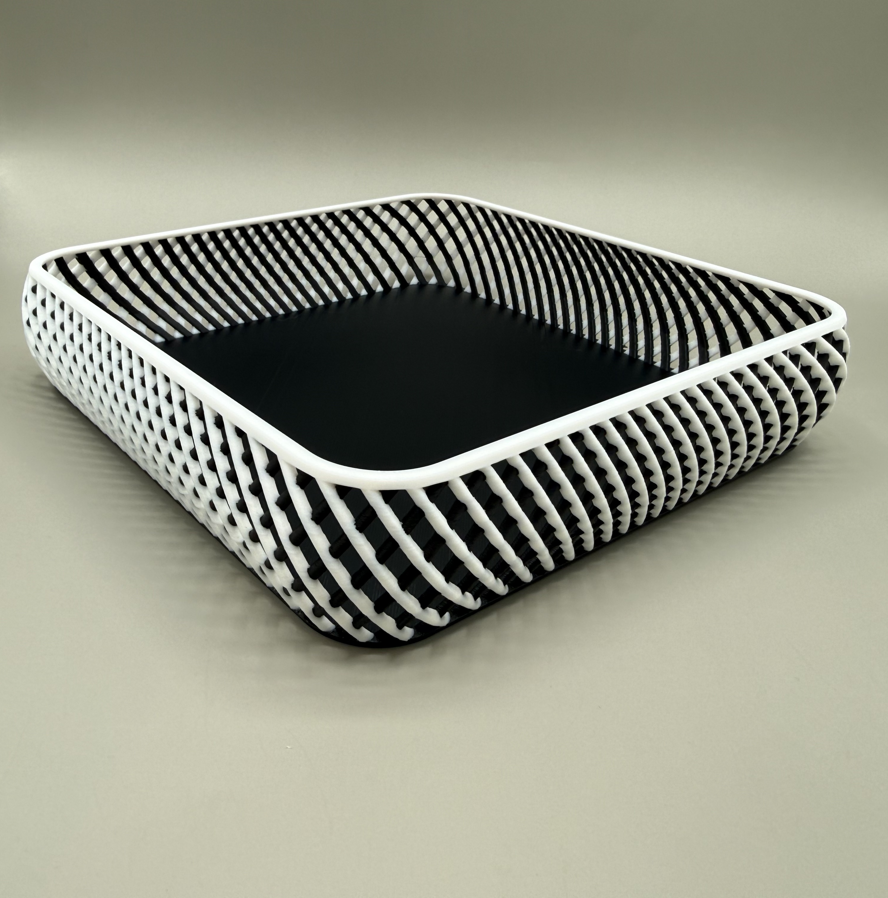 Miniatura 2 do modelo 3D Kyro | Modern Square Bowl
