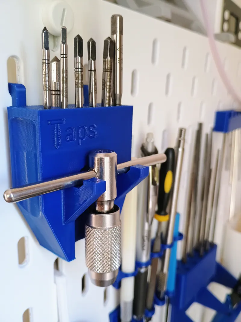 Tap Set and wrench holder for Skadis board