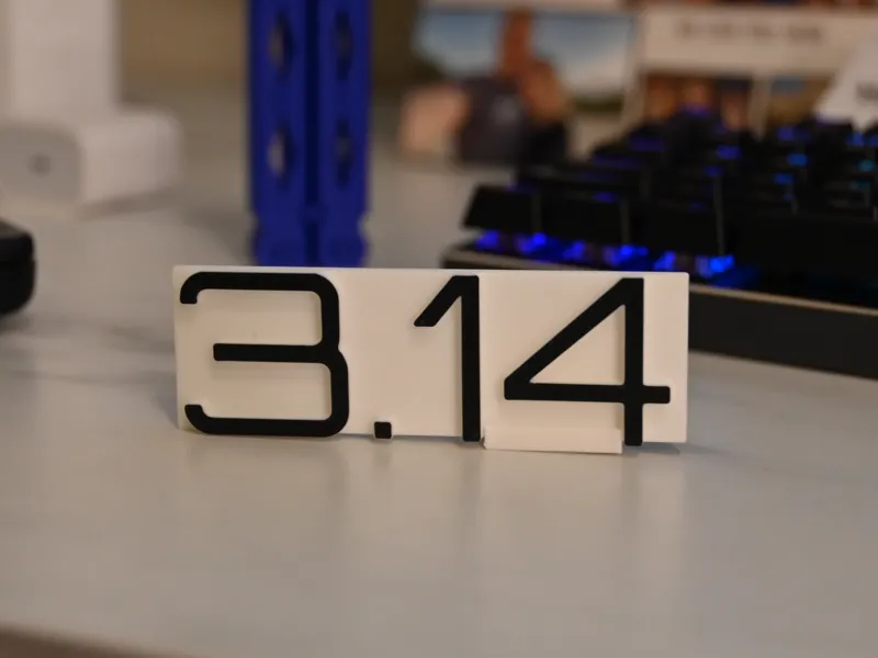 Pi desk display-3.14