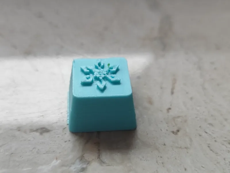 MX Cryo keycap (genshin impact)