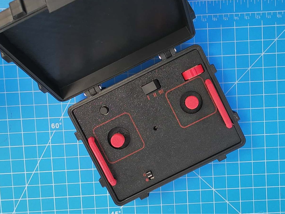 Boxed Remote Control (cyberbrick)