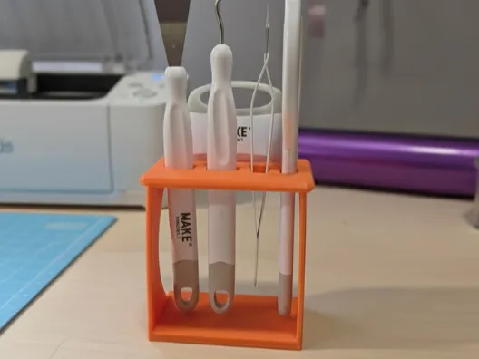 Make Market Vinyl Tool Stand - Compact Organizer