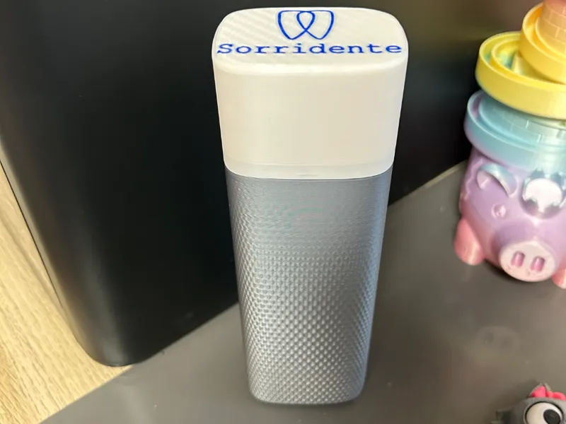 Caixa para escovas de dentes com símbolo em svg