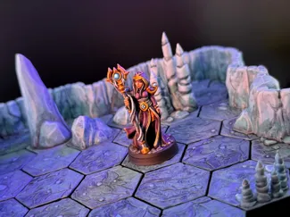 Moon Priest miniature (Supportless - FDM Friendly)