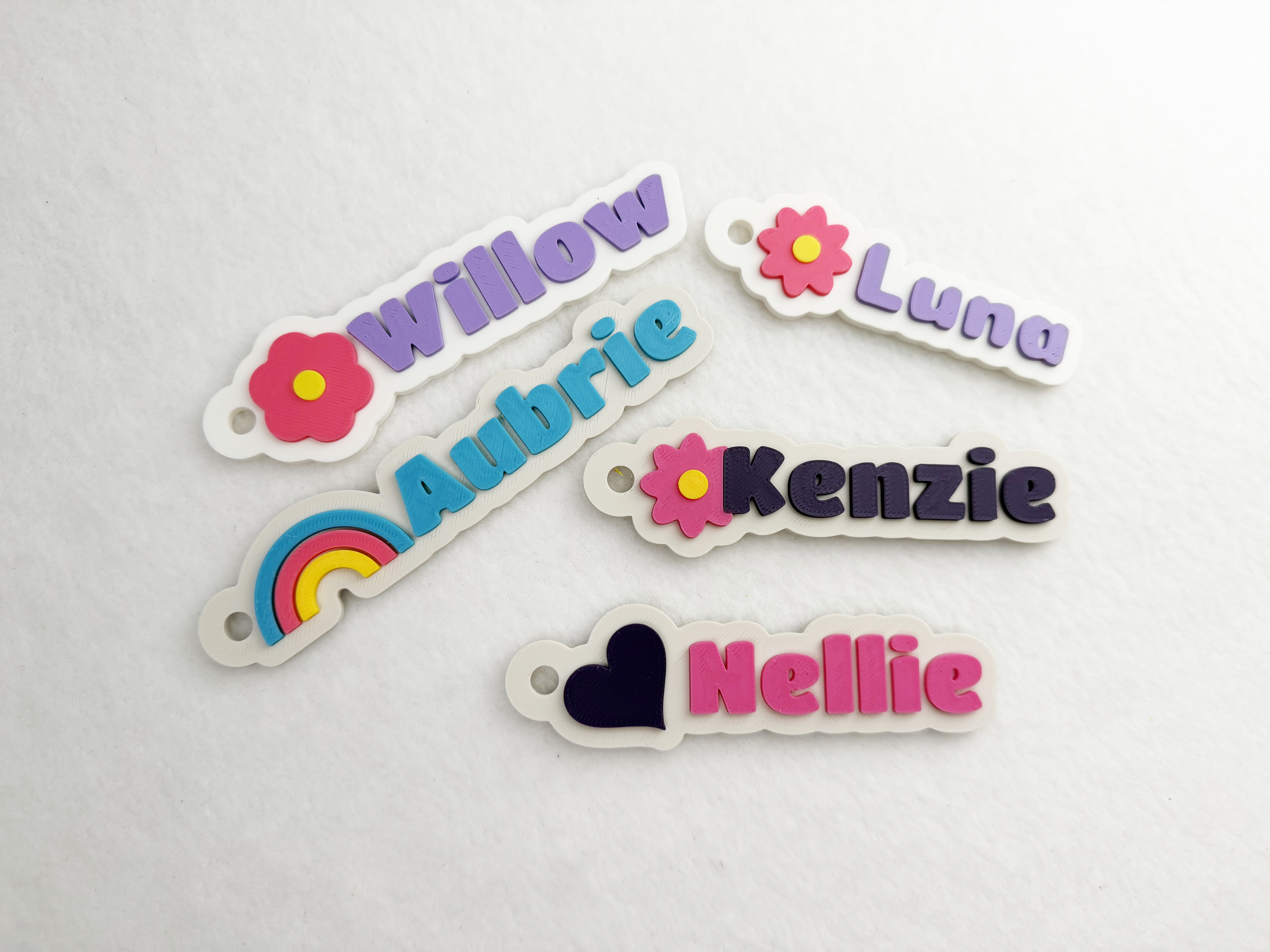 Miniatura 5 do modelo 3D Customizable Girly Keychain