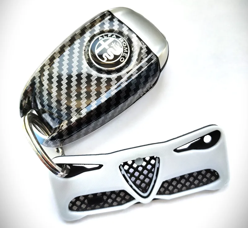 Alfa Romeo Giulia Keychain 2016-2022