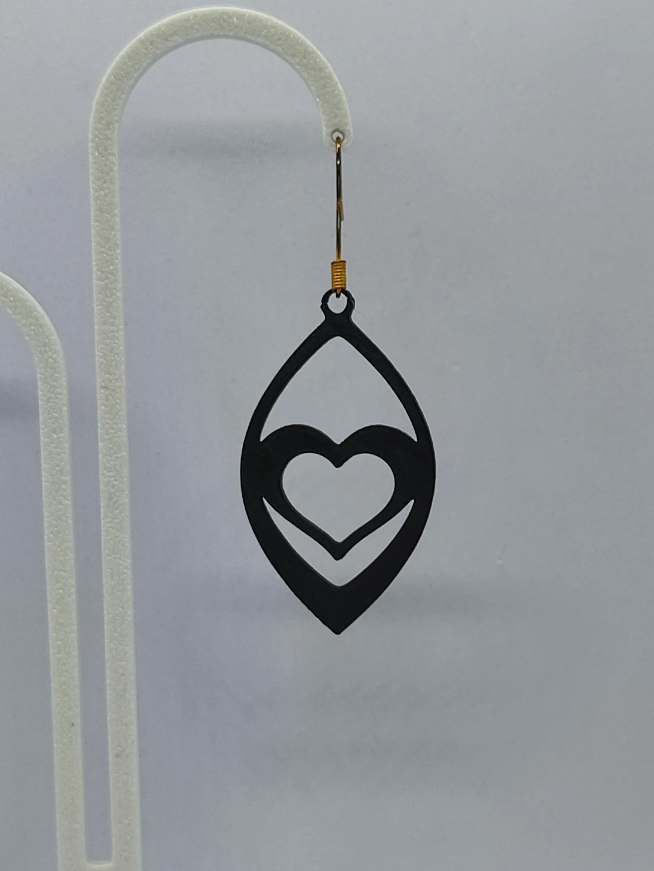 Aretes Corazón de Sombra view 4