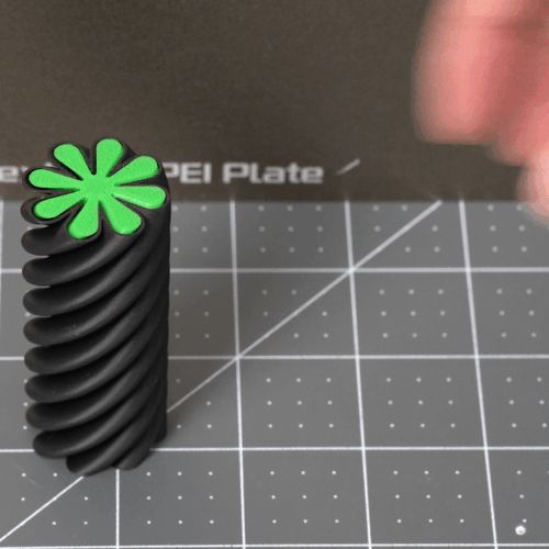 https://makerworld.bblmw.com/makerworld/model/USa4ce3b054cc324/design/2024-07-23_618298b19b494.gif