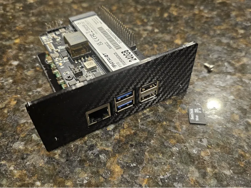 UCTRONICS Pi 5 rack sled