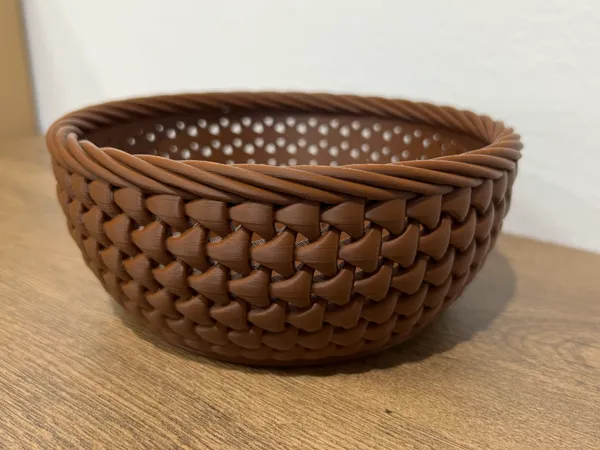 Panier tressé de Pâques