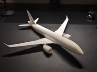 Avion Airbus A220-100 (échelle 1:100) — photo 1