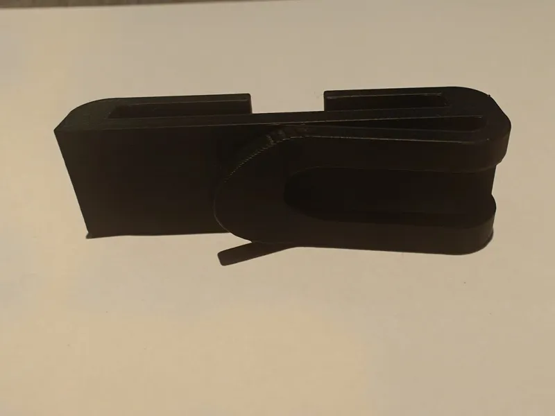 Duty belt clip