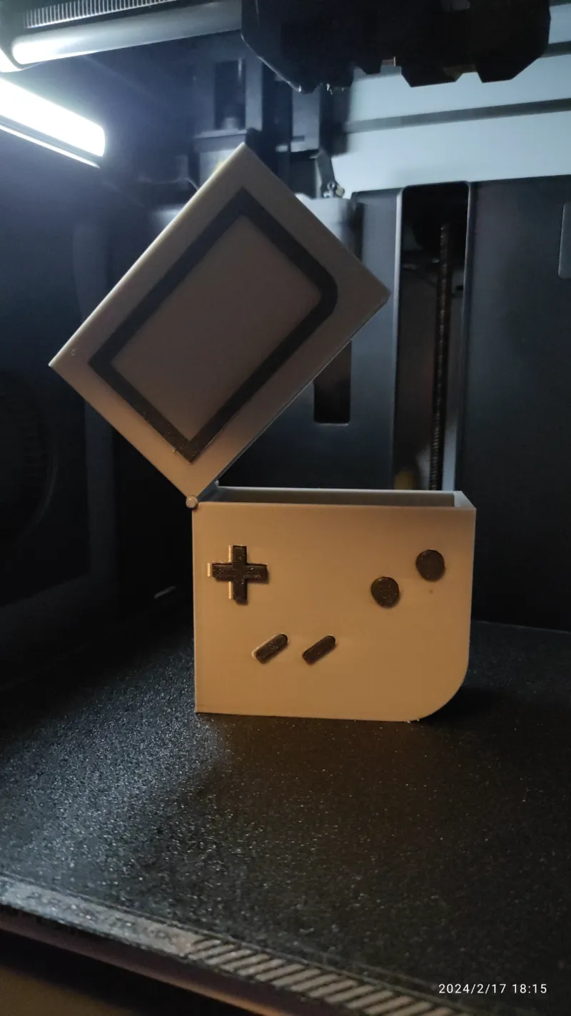 Container GameBoy Classic Stil