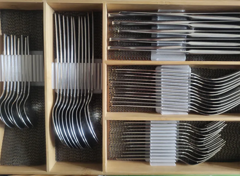 Cutlery box sorter/devider - Besteckkastentrenner