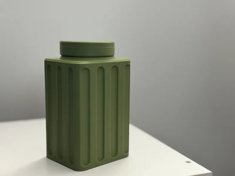 Rugged Threaded Rectangular Container
