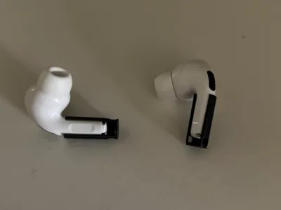 Wired Airpods pro 2