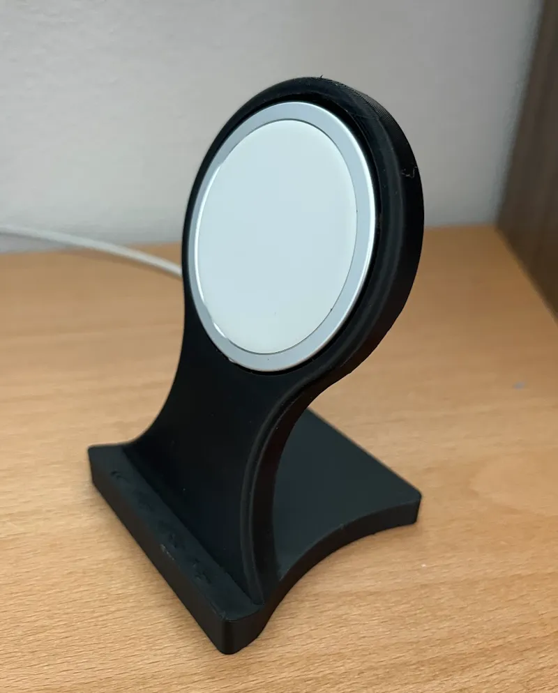 Iphone MagSafe holder