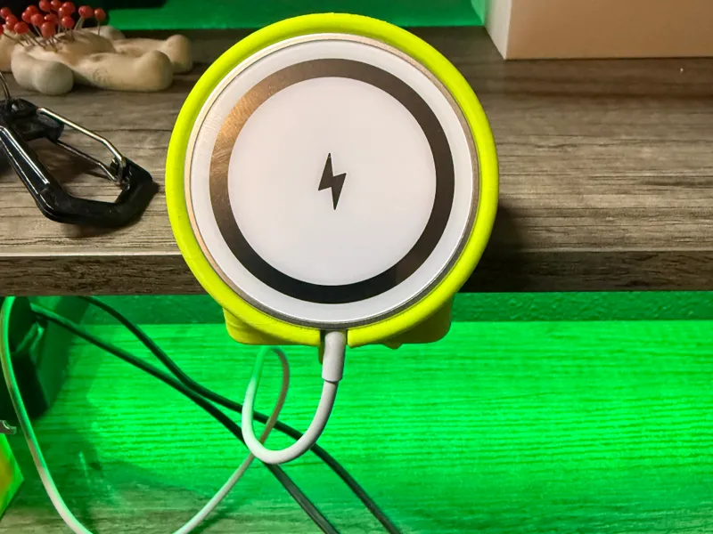 Apple Mag-Safe Charger For Desk that Clamps on 1/2