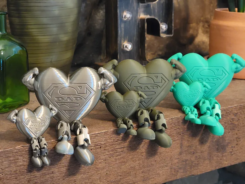 Superdad Father's Day Articulated Flexing Heart