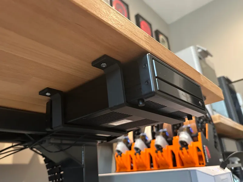 Vantec DX2 Disk Drive Mounting Bracket